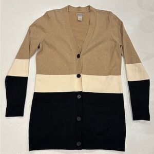 W Duluth Trading Co. Sweater - Medium